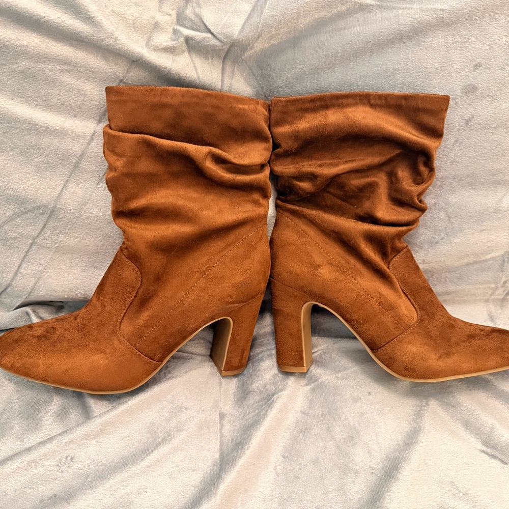 Jessica Simpson "Kyminia" Elegant Brown Suede Women's Boots Size 8.5
